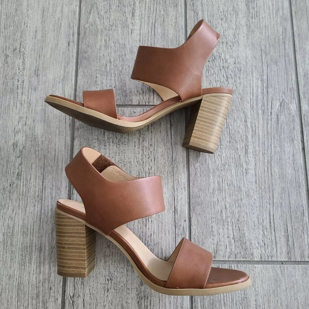 Soda womens wait heels open toe dress sandal cognac brown size 6